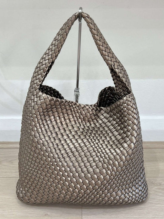 Anastasia Torba Hobo